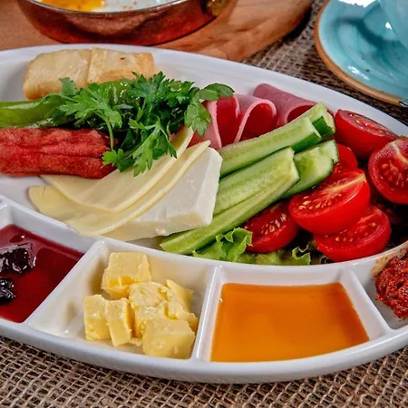 La Rezidans Hotell 3*