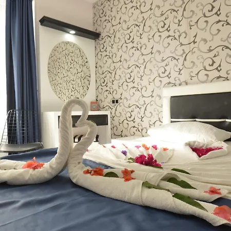 La Rezidans Hotel 3*